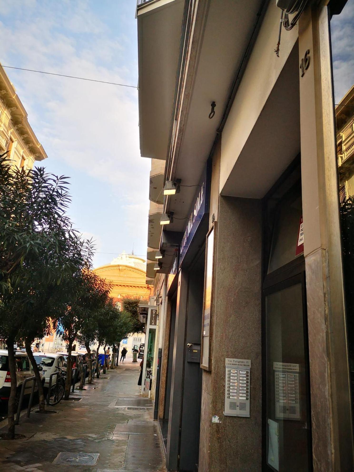 Al Teatro Rooms Бари Экстерьер фото